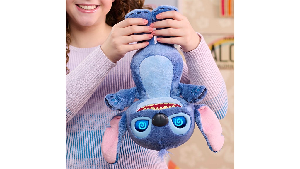 Doplňte svou ohanou figurkami Just Play Lilo a Stitch