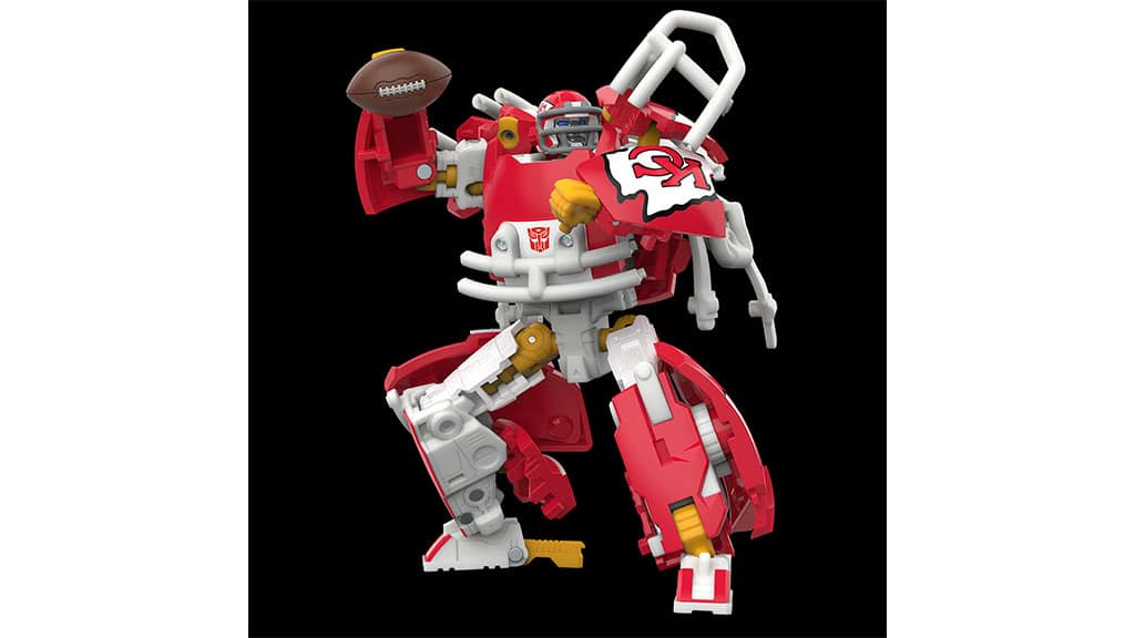 Podporujte oblíbený rodinný tým s novými NFL Transformers figurkami!