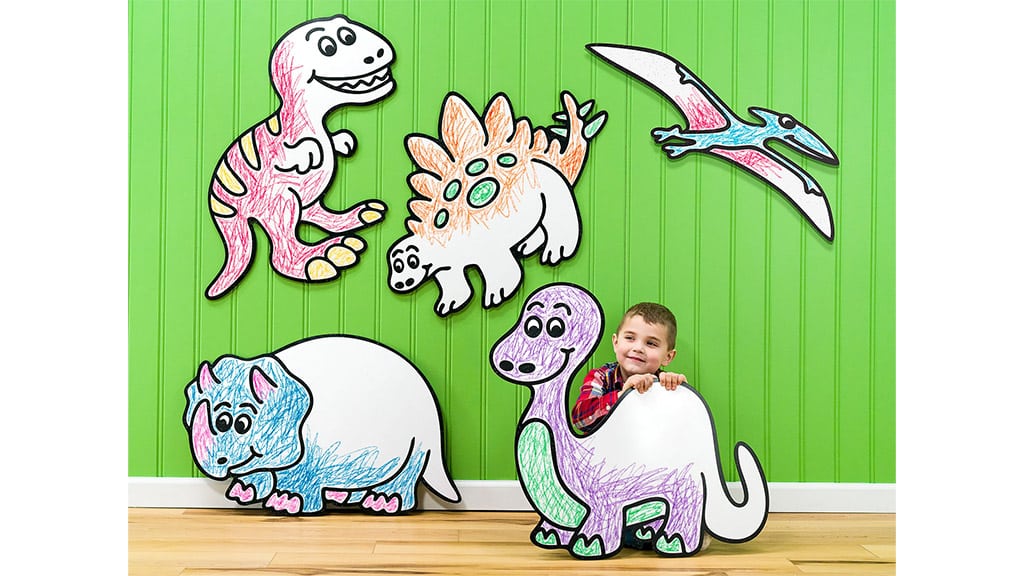 Omalovávací a setíratelná nástěnná dekorace DoodleFace kombinuje bydlení s kutilstvím.