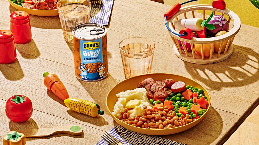 Ashley Tisdale mluví o Bluey, Bush’s Baked Beans a CAMPu