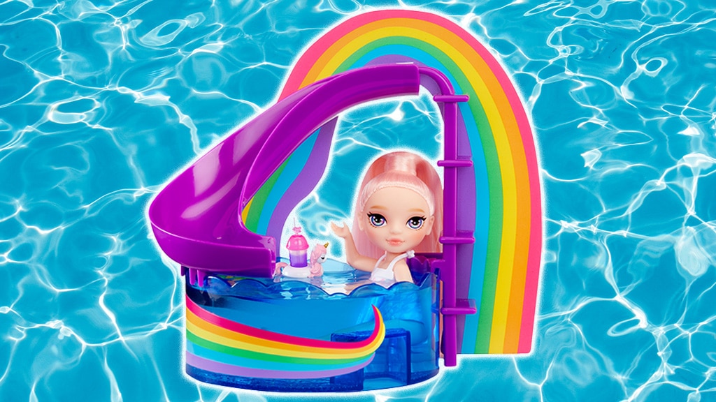 MGA Entertainment Rainbow High Littles Sada hraček na den u bazénu