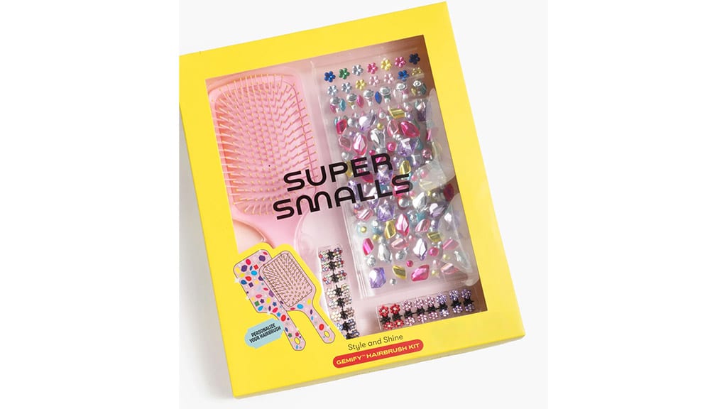 Děti mohou spojit krásu a třpyt s novými kreativními sadami Super Smalls