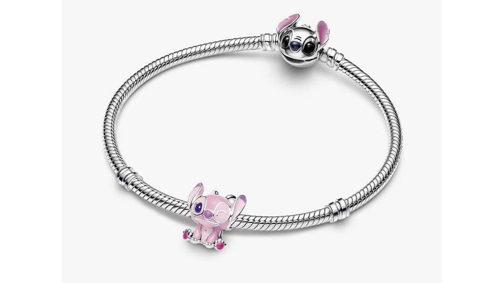 Stitch se roztočí v novém videoklipu