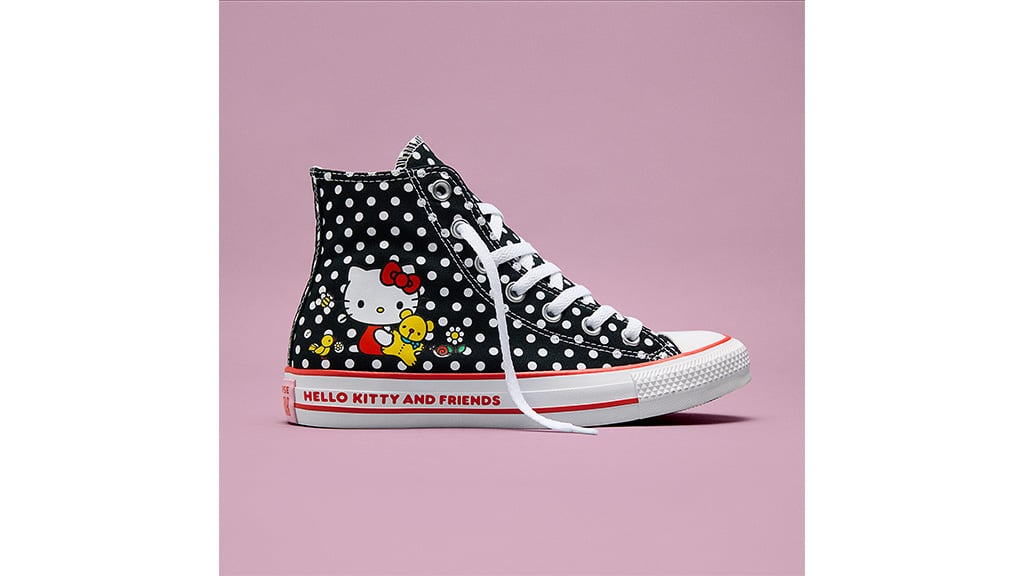 Tato nová kolekce Hello Kitty Converse je roztomilá od hlavy až k patě