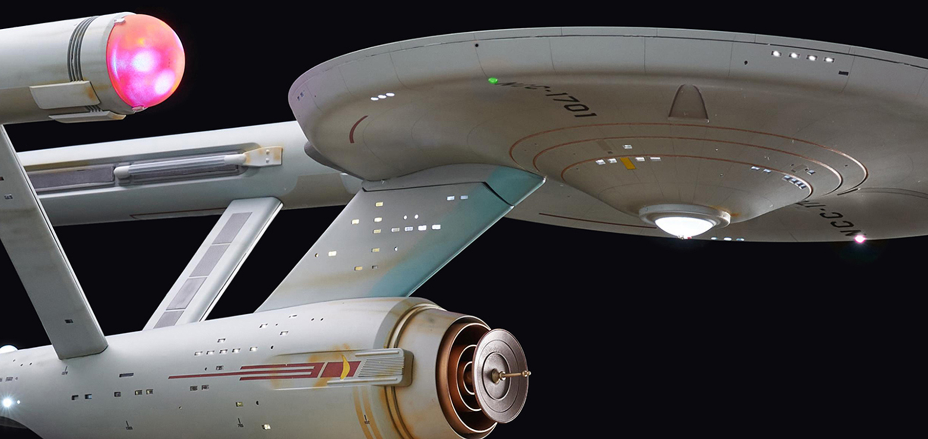 TOMY spolupracuje s Paramountem na projektu Star Trek U.S.S. Enterprise
