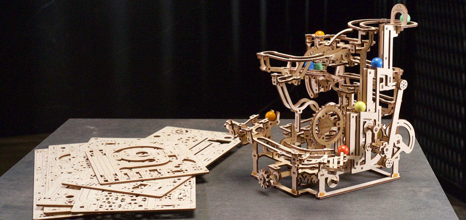 Ozubená kola dál běží u ukrajinského výrobce puzzle Ugears