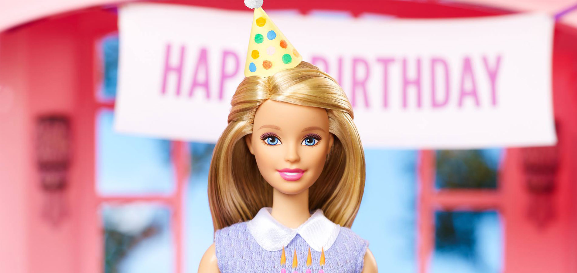Všechno nejlepší k narozeninám Barbie panenka!!