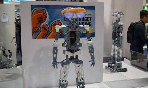 Meccano představil svého nejnovějšího robota