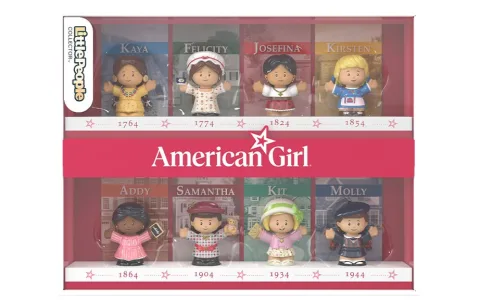 American Girl své 40. narozeniny slaví s herními sadami Fisher-Price a Polly Pocket