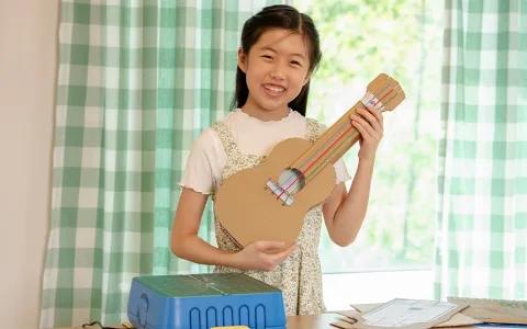 Klub vynálezců ChompShop kreativní hobby hry
