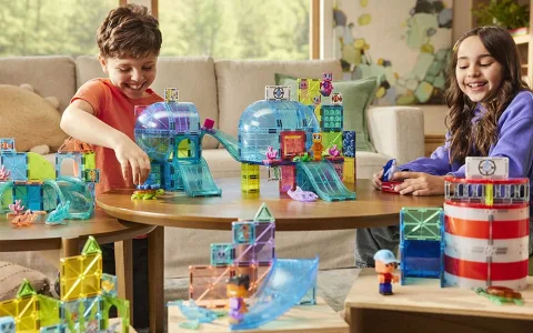 MAGNA-TILES zazáří se svou kolekcí s oceánskou tematikou