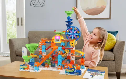 Uč se v rychlém pruhu s nejnovějšími sadami Go! Go! Smart Wheels od VTech!