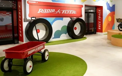 Radio Flyer otevírá svůj první obchod