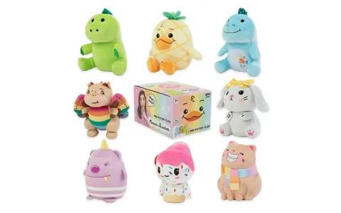 Tým Bonkers Toys tvoří s kreativní Moriah Elizabeth nové plyšové figurky.