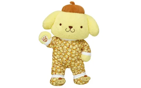 Děti si mohou naplnit a obléknout tři nové přátele Sanrio v Build-A-Bear Workshopu.