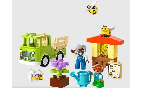 Prezentace hry: Trocha LEGO® péče o včely a včelí úly