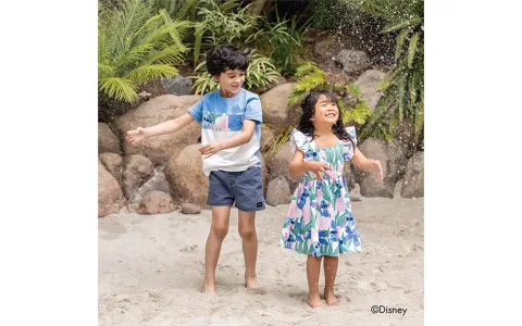 Kolekce PatPat Lilo a Stitch Disney dodává tropickou atmosféru šatníku rodiny.