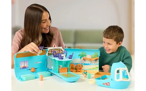 Moose Toys Bluey 3 v 1 transformující se letadlo herní sada