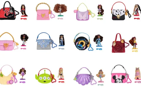 JAKKS Pacific Tote-ily Týnejdžerky