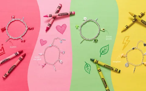 Ukažte své pravé barvy s náramky Alex and Ani Crayola!