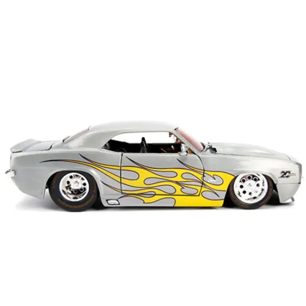 1969 Chevy Camaro kovový model auta 1/24 - Simba Toys obrázek 3