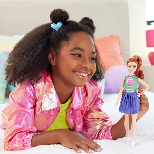 Barbie Fashionista stylová panenka se zrzavými vlasy v fialové sukni - Mattel obrázek 5