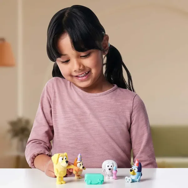 Bluey: Přidej do balíčku sadu 4 herních figurek obrázek 3