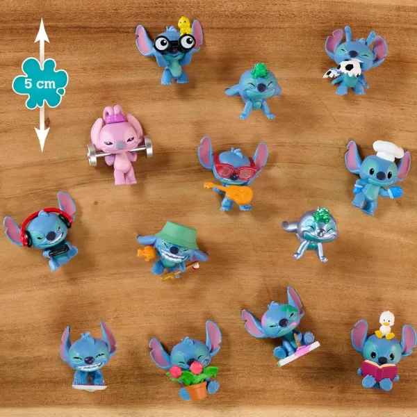 Disney+Stitch mini překvapení figurka v kapsli ve tvaru ananasu, 4. série, 1 ks obrázek 3