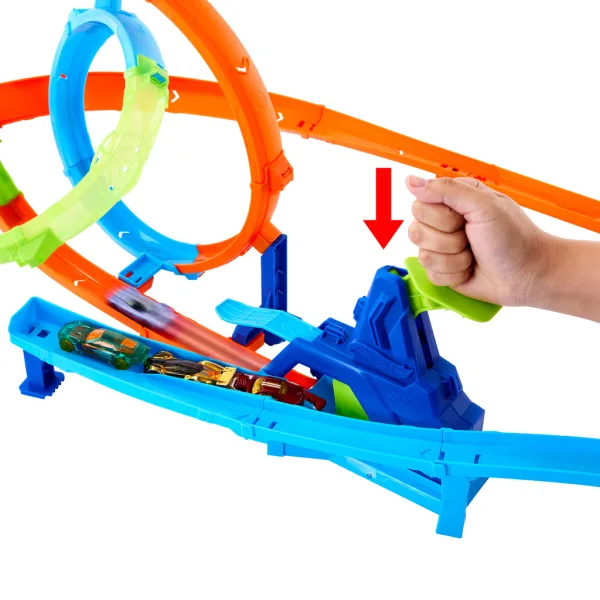 Hot Wheels: Kaskadérská sada s dvojitou smyčkou – Mattel obrázek 4