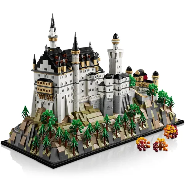 LEGO® Architecture: Zámek Neuschwanstein (21063) obrázek 6