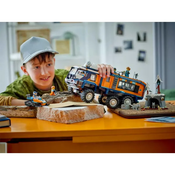 LEGO® City: Mobilní laboratoř arktických průzkumníků (60471) obrázek 6