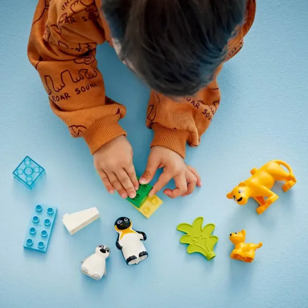 LEGO® DUPLO®: Zvířecí rodiny ve volné přírodě: Tučňáci a lvi (10442) obrázek 3
