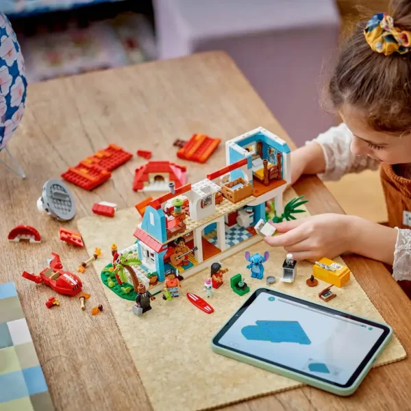 LEGO® Disney: Lilo a Stitchův plážový dům (43268) obrázek 4