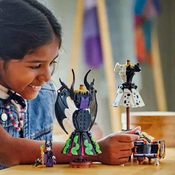 LEGO® Disney: Maleficent a Cruella de Vil kostýmy (43262) obrázek 4