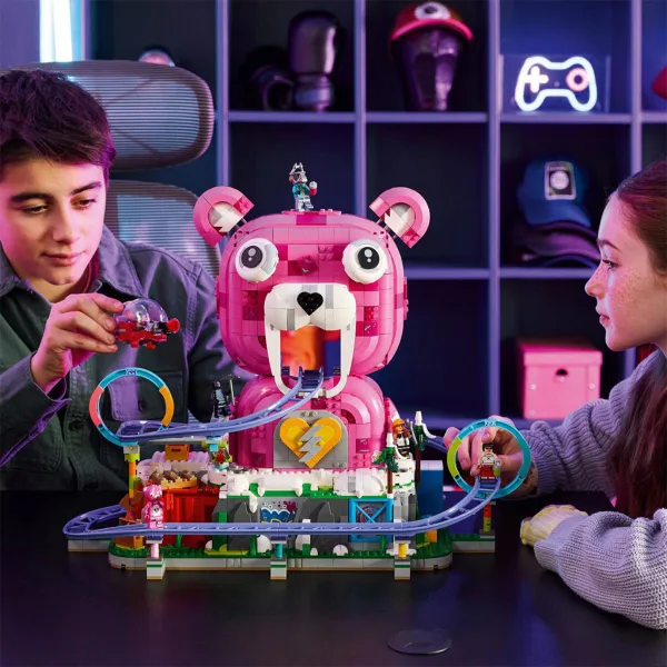 LEGO® Fortnite: Raveová jeskyně (77082) obrázek 4
