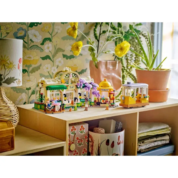 LEGO® Friends: Botanická kavárna a květinářství (42671) obrázek 8