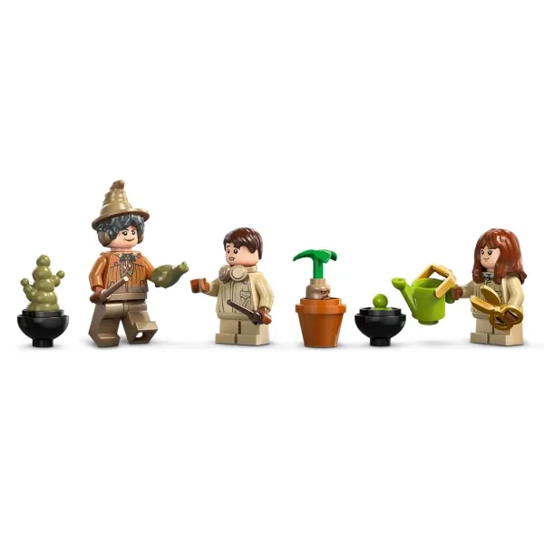 LEGO® Harry Potter: Bradavický hrad: Hodina bylinkářství (76445) obrázek 6