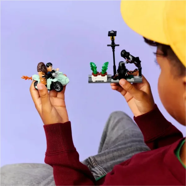 LEGO® Harry Potter: Hagrid™ a Harryho útěk z Krajové ulice (76459) obrázek 4