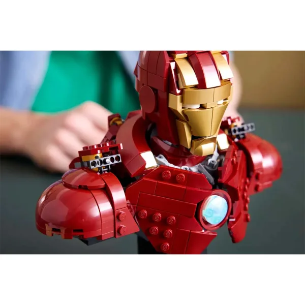 LEGO® Marvel: Busta Iron Mana MK4 (76327) obrázek 7