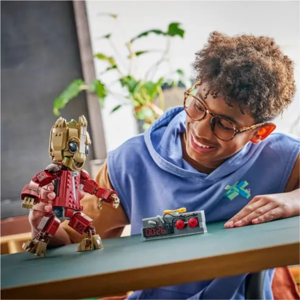 LEGO® Marvel: Groot v uniformě Ravagers (76341) obrázek 4