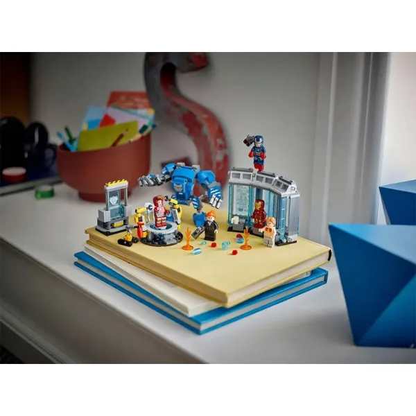 LEGO® Marvel: Laboratoř Iron Mana: Síň brnění (76315) obrázek 6