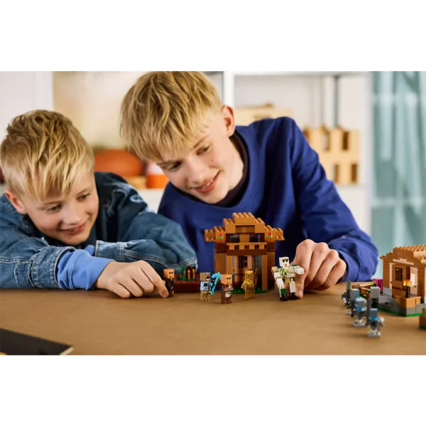 LEGO® Minecraft: Útok vyvolávače ve vesnici (21596) obrázek 10