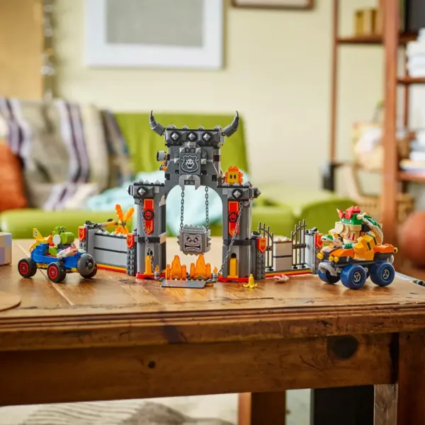 LEGO® Super Mario™: Mario Kart™ – Bowserův hrad (72039) obrázek 7