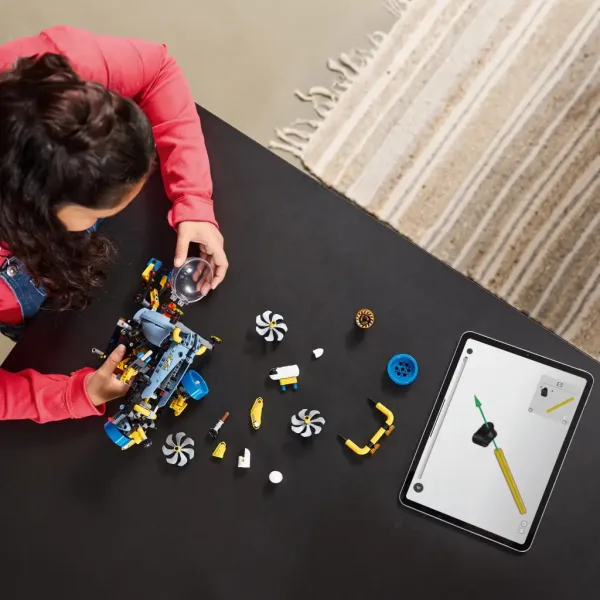 LEGO® Technic: Hlubinná výzkumná ponorka (42201) obrázek 5