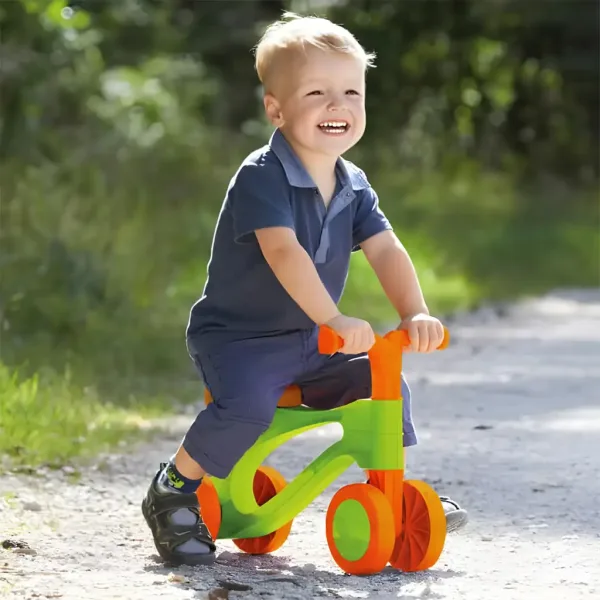 LENA: ECO nožní pohon zelená malá motorka obrázek 2