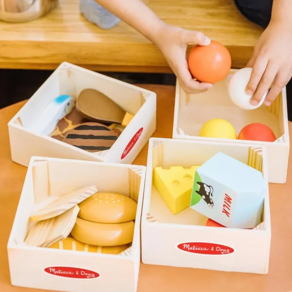 Melissa & Doug: Sada potravin v dřevěných bednách – Spin Master obrázek 4
