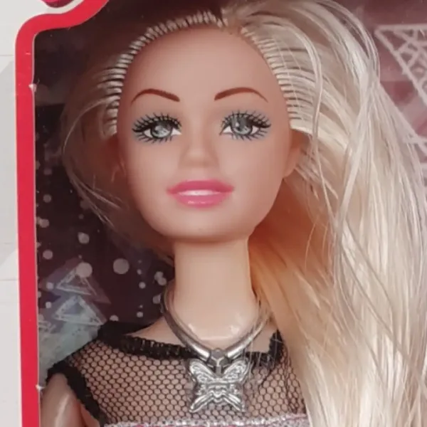 Nicky je elegantní módní panenka s dlouhými blond vlasy, 28 cm, s doplňky v různých variantách. obrázek 6