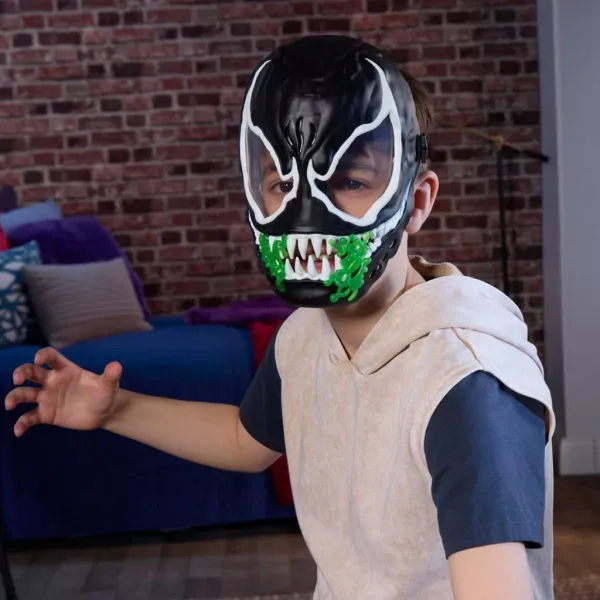 VenomVersus Venom maska svítící ve tmě - Hasbro obrázek 3