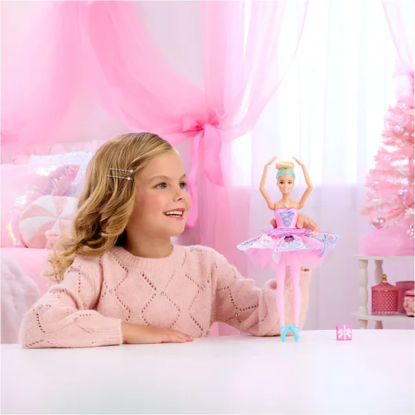 Barbie Louskáček - Balerína Clara panenka - Mattel obrázek 3