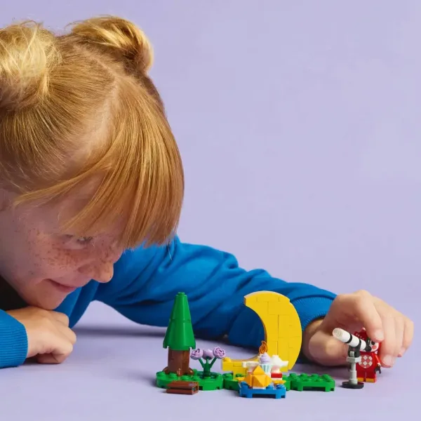 LEGO® Animal Crossing™: Pozorování hvězd s Celeste (77053) obrázek 3